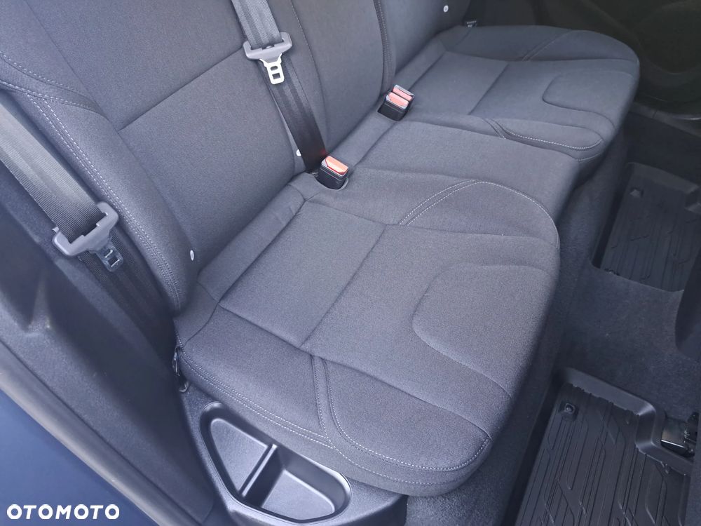 Volvo V40 D2 - 17