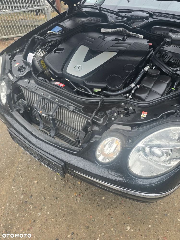 Mercedes-Benz Klasa E 280 CDI 4Matic Automatik Elegance DPF - 28