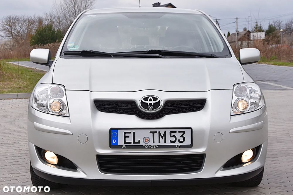 Toyota Auris 1.6 Luna - 12