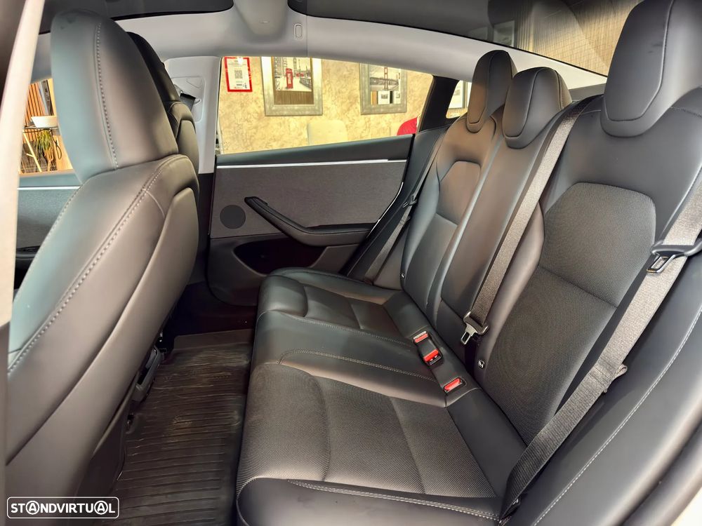 Tesla Model 3 Tração Traseira - 17