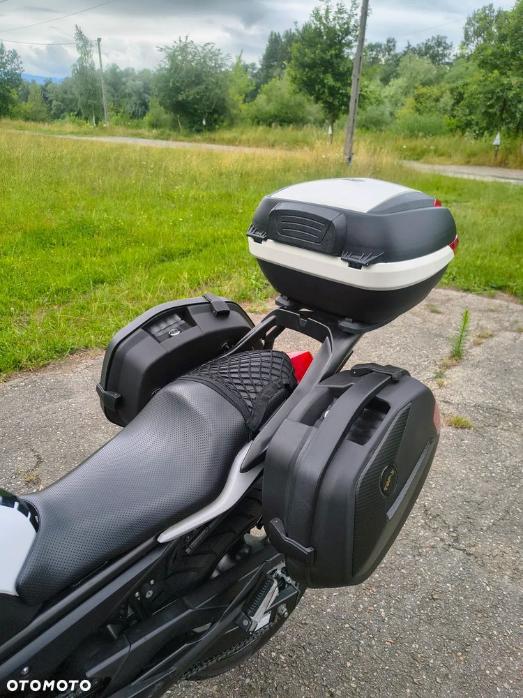 Yamaha XJ - 13