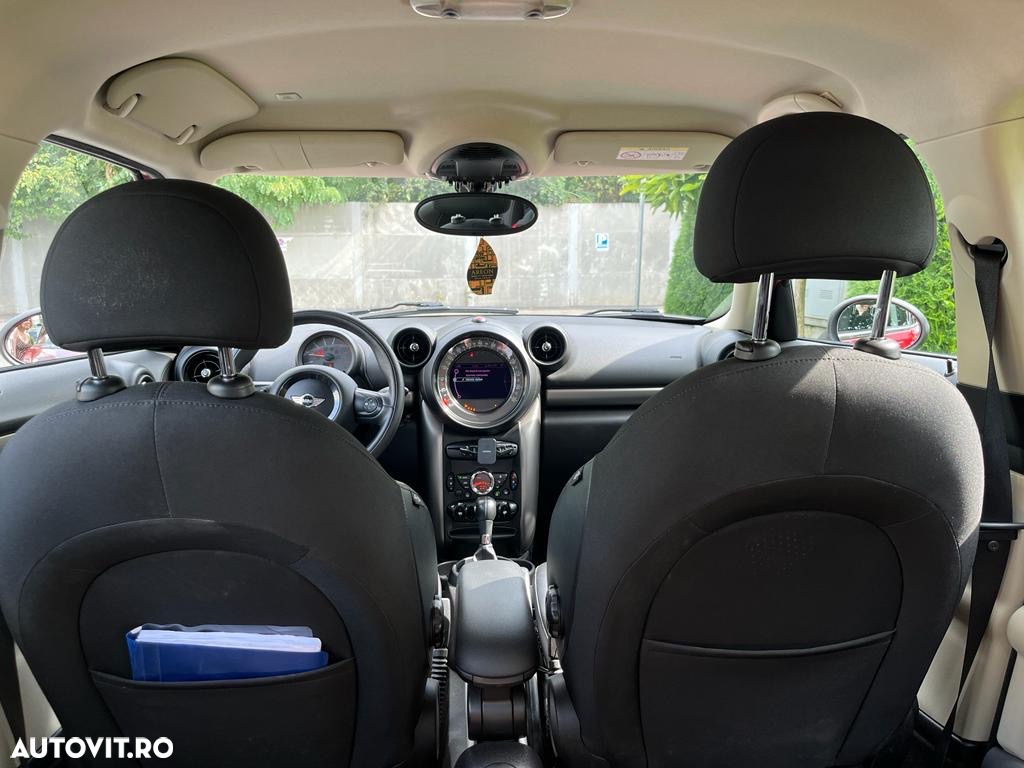Mini Countryman Cooper D ALL4 AT - 8