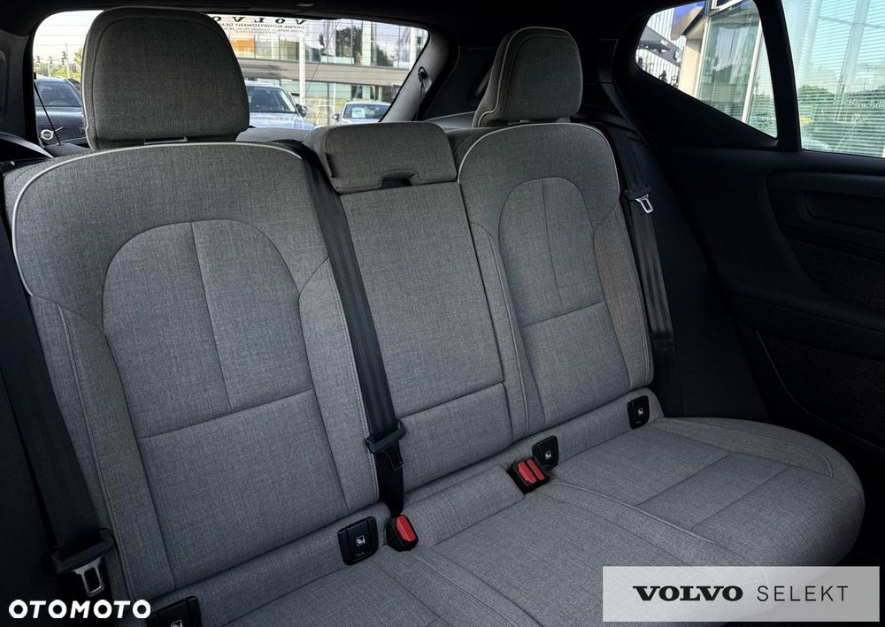 Volvo XC 40 - 26