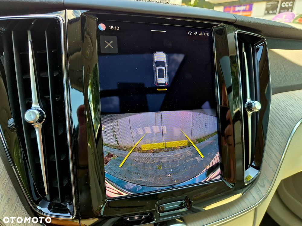 Volvo XC 60 T6 AWD Plug-In Hybrid Inscription - 34