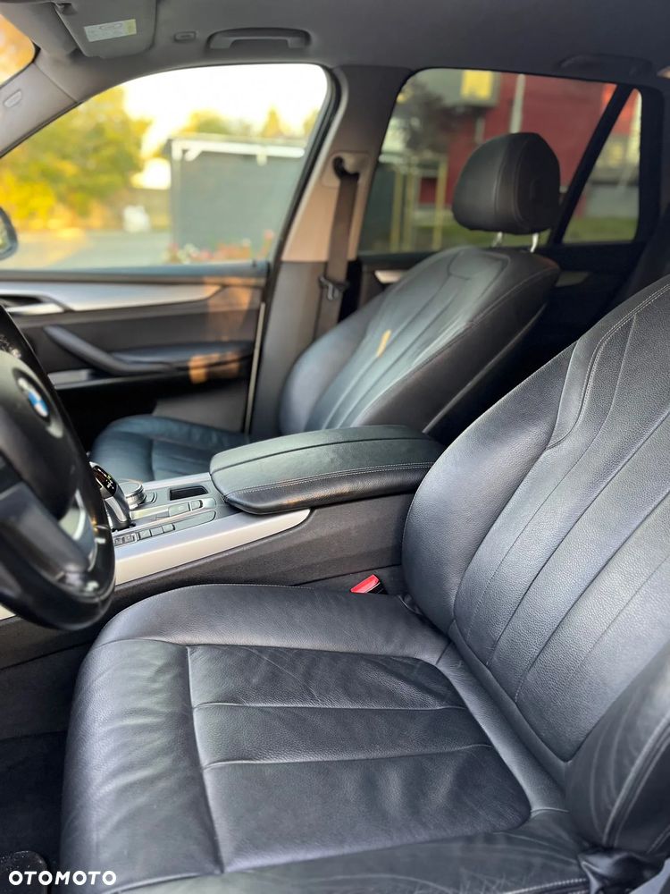 BMW X5 xDrive25d - 11