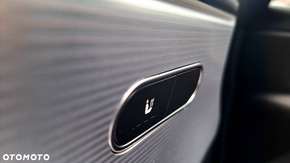 Mercedes-Benz Klasa A 200 4-Matic AMG Line 8G-DCT - 25