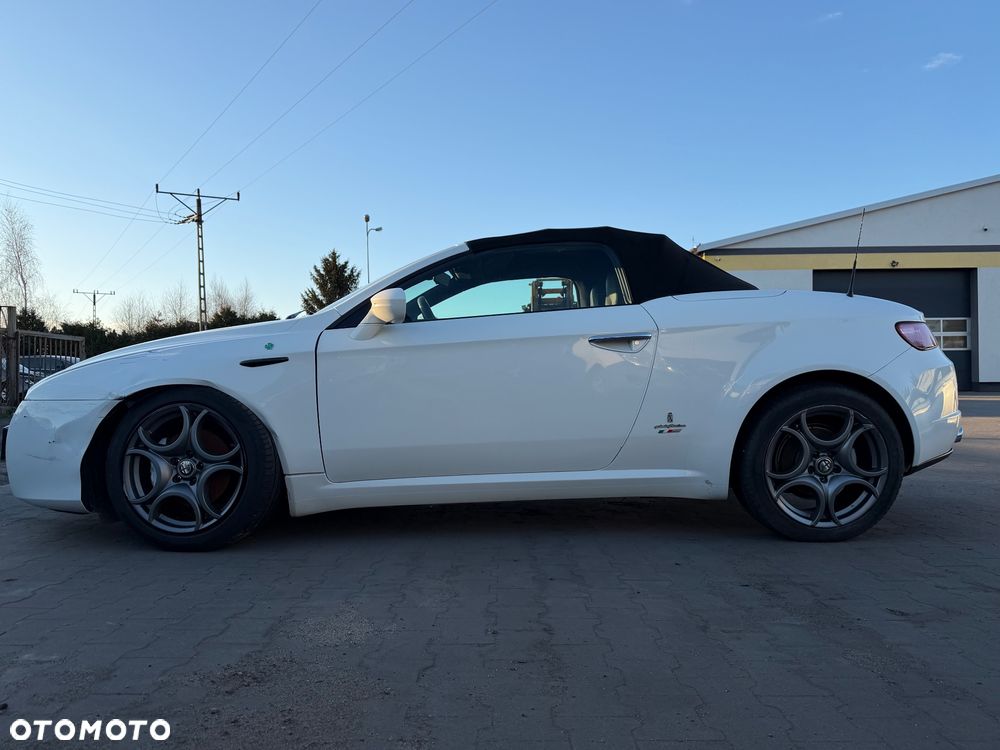Alfa Romeo Spider 2.0 JTDM 16V DPF Italia Independent - 4