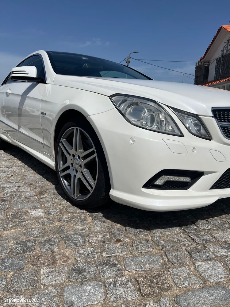 Mercedes-Benz E 220 - 4