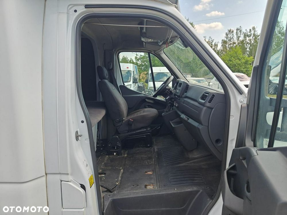 Renault Master - 13
