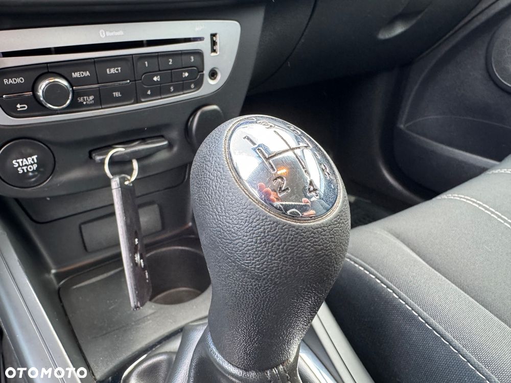 Renault Megane Grandtour 1.6 16V 100 TomTom Edition - 22