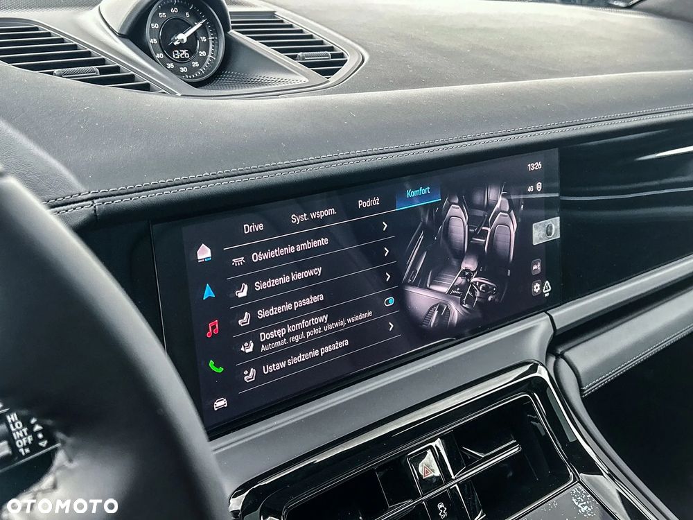 Porsche Panamera - 25