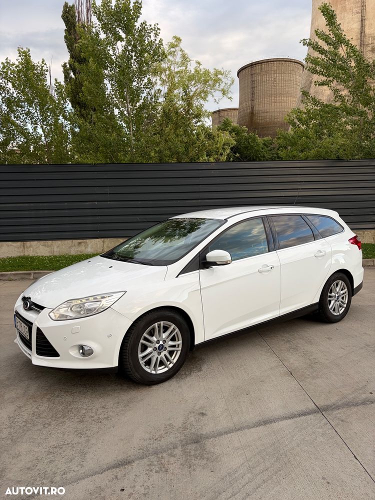 FORD Focus 2013 — imagine 2