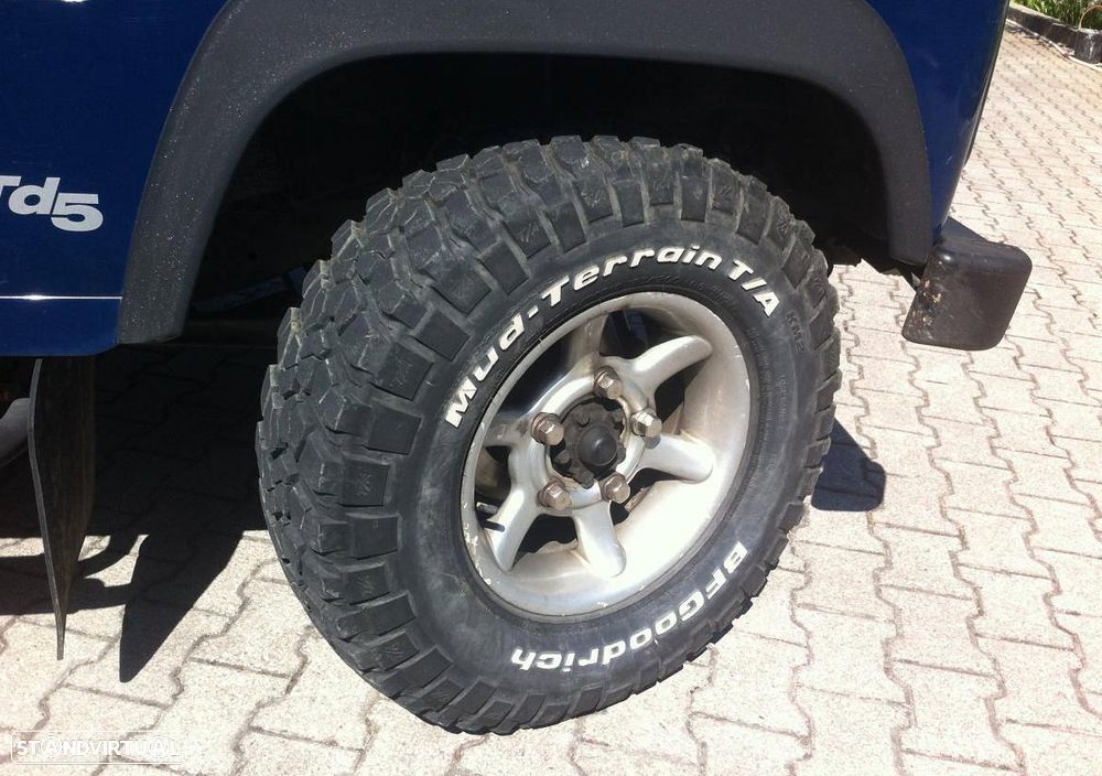 Land Rover Defender 90 2.5 TD5 Metal Top - 6