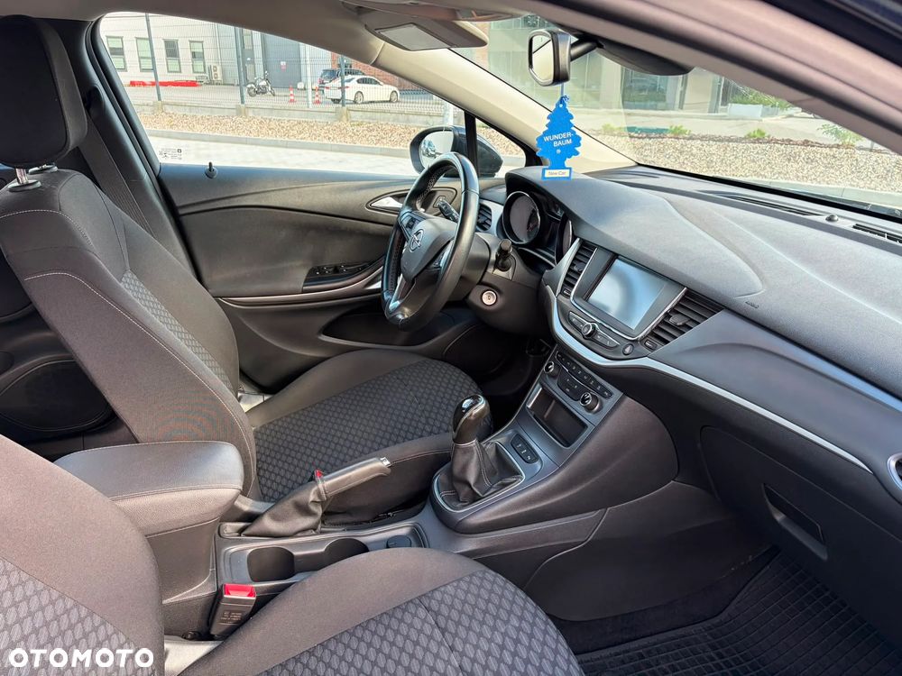Opel Astra - 8