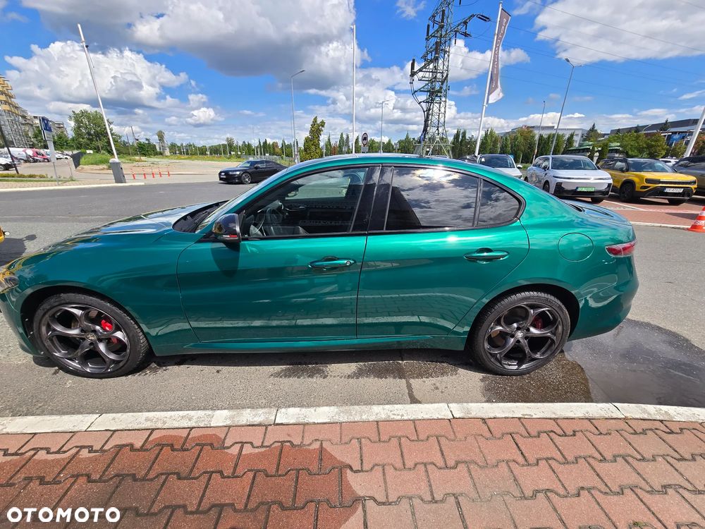 Alfa Romeo Giulia 2.0 Turbo Tributo Italiano Q4 - 6