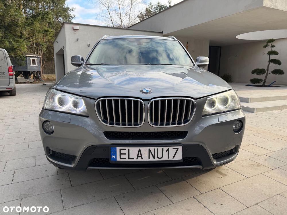 BMW X3 xDrive30d Sport-Aut - 4
