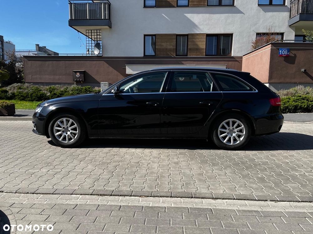 Audi A4 Avant 2.0 TDI - 8