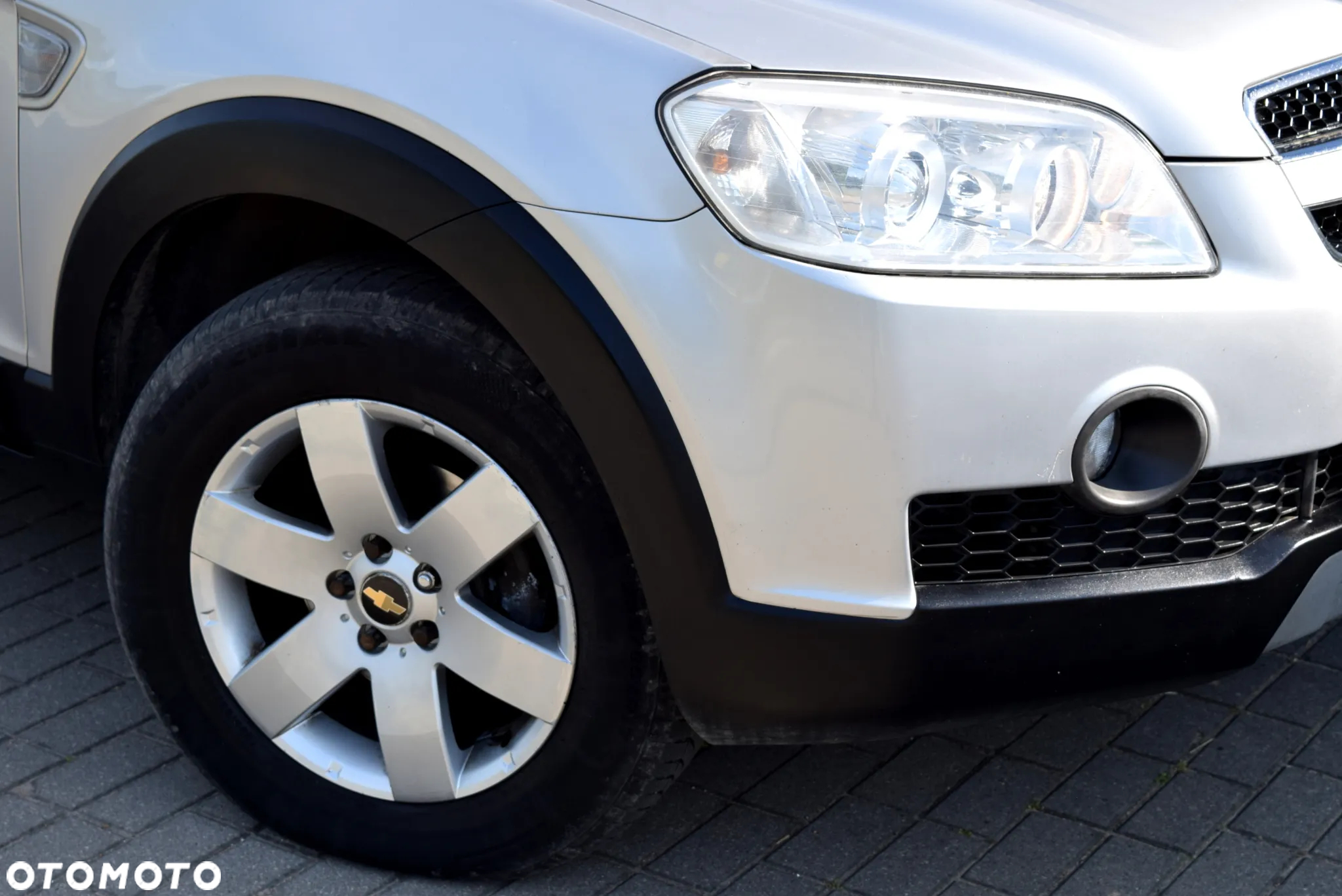 Chevrolet Captiva 2.0 2WD 5 Sitzer LS - 10