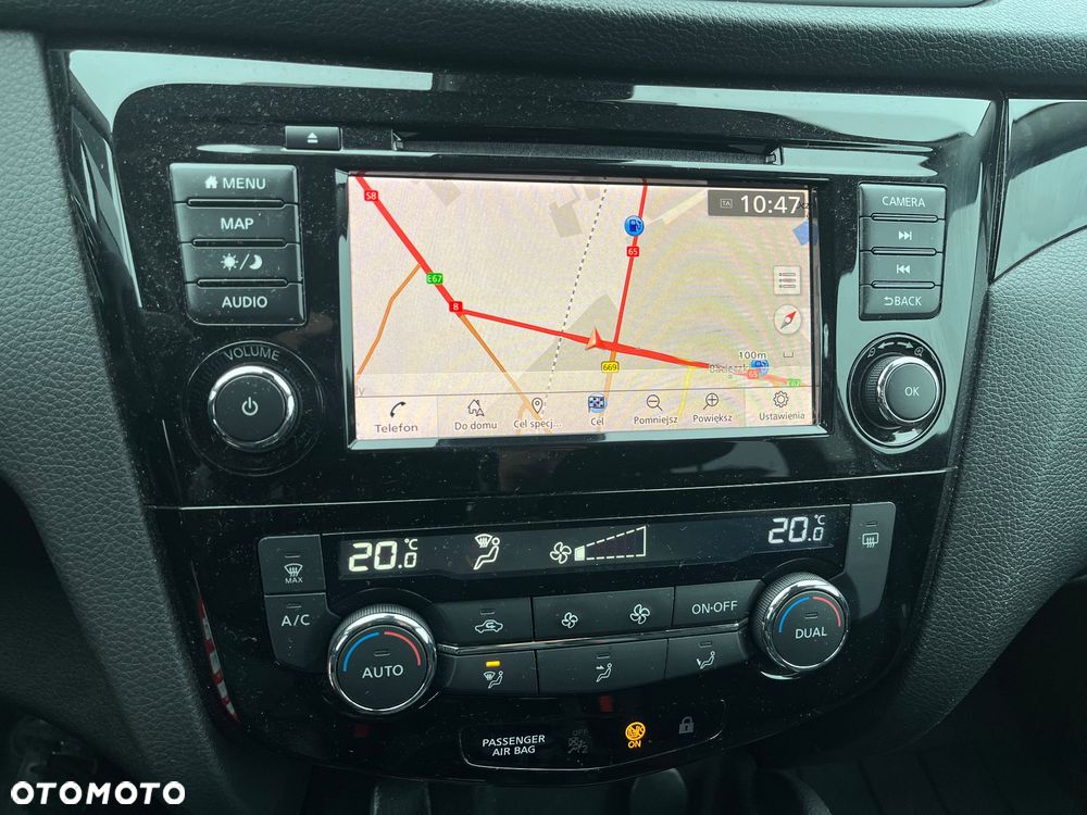 Nissan Qashqai 1.3 DIG-T ACENTA - 21