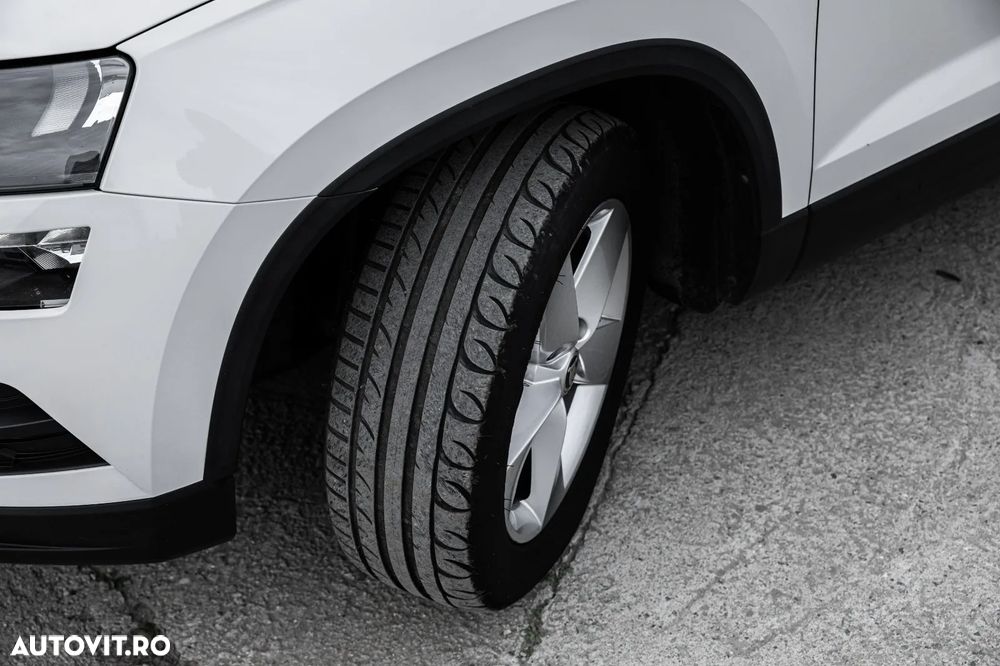 Skoda Karoq 2.0 TDI SCR 4x4 DSG Tour - 38