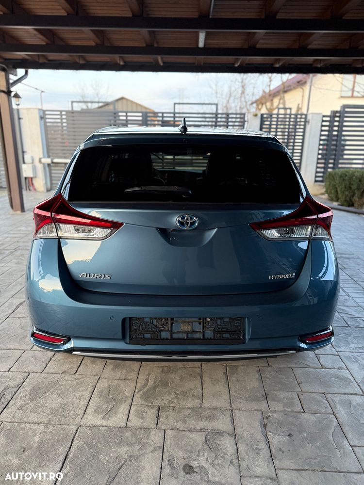 Toyota Auris - 8