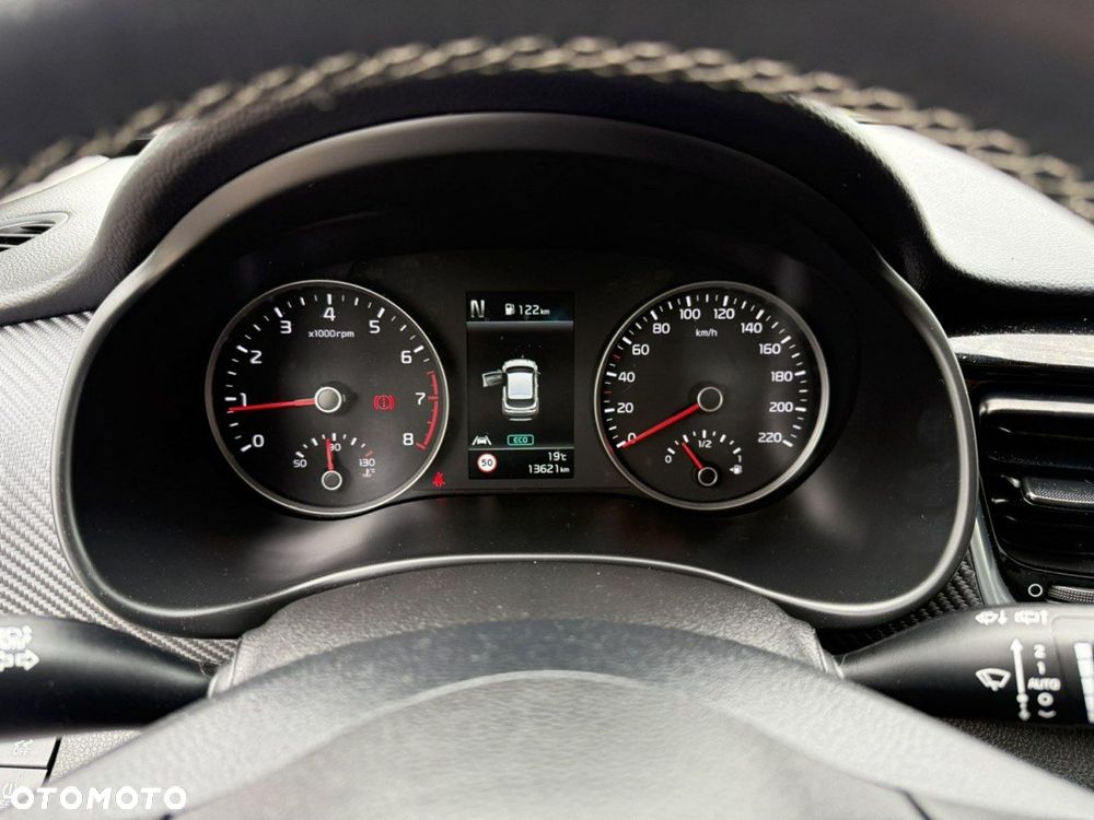 Kia Stonic - 26
