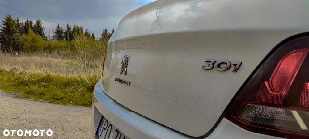 Peugeot 301 - 15