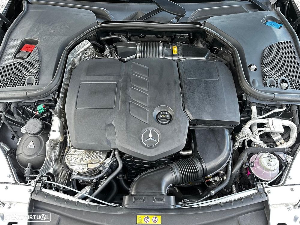 Mercedes-Benz E 300 de AMG Line - 27