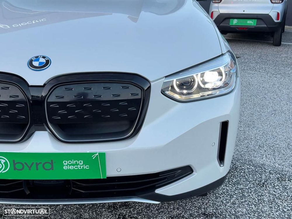 BMW iX3 M Sport Inspiring - 4