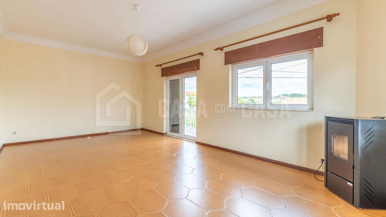 Andar Moradia V3 em Póvoa Sobrinhos - Grande imagem: 5/13