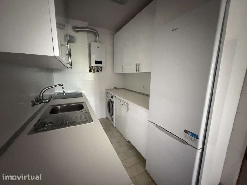 Apartamento T1+1 Venda Amadora - Grande imagem: 2/9