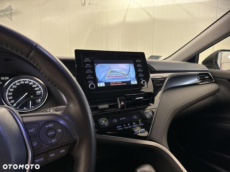 Toyota Camry 2.5 Hybrid Comfort CVT - 17