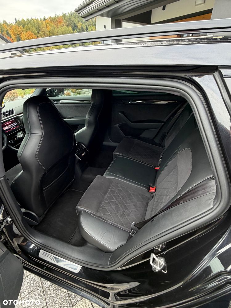 Skoda Superb - 11