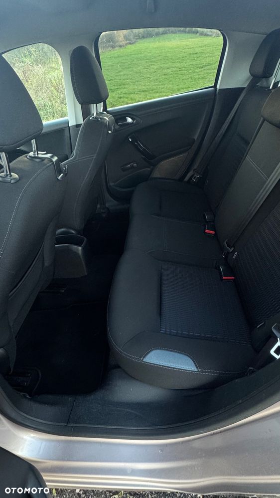 Peugeot 208 1.4 VTi Allure - 9