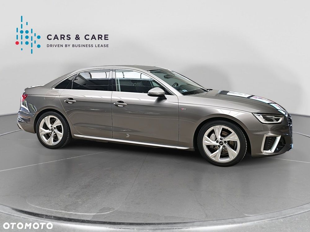 Audi A4 Limousine - 30