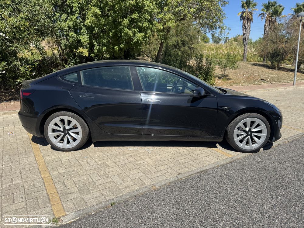 Tesla Model 3 - 11