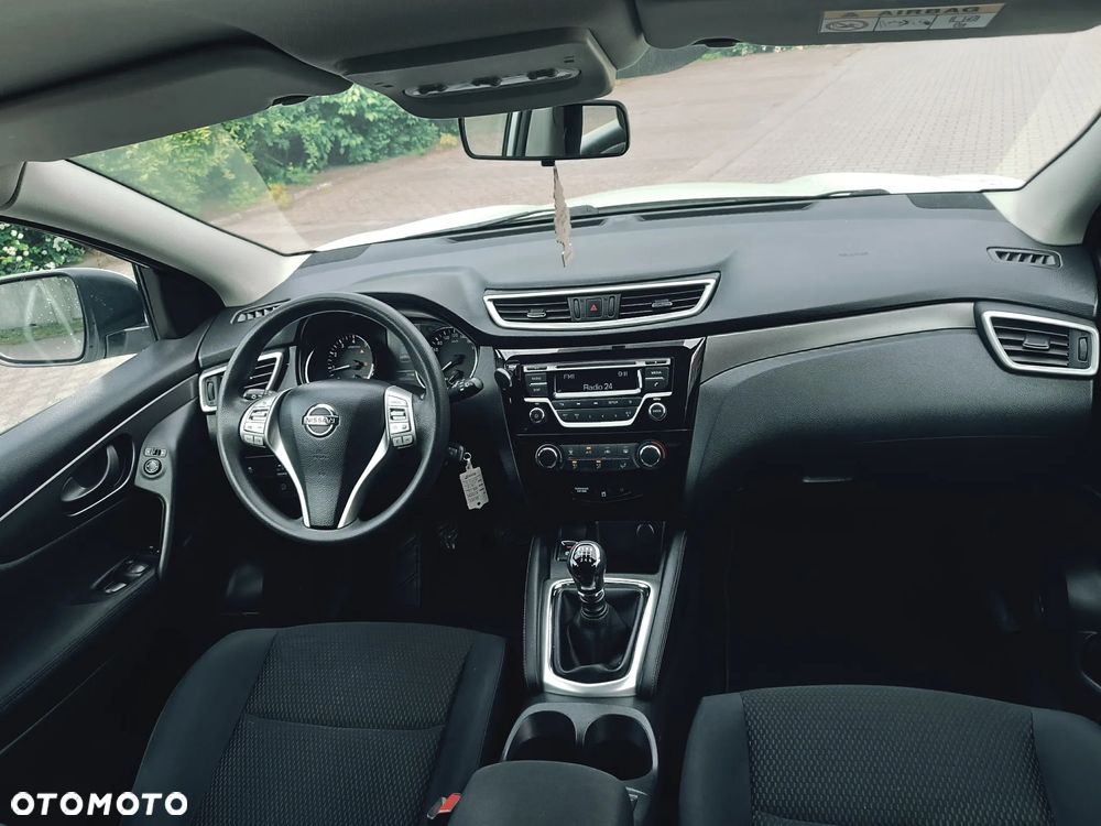 Nissan Qashqai 1.2 DIG-T N-Connecta - 16