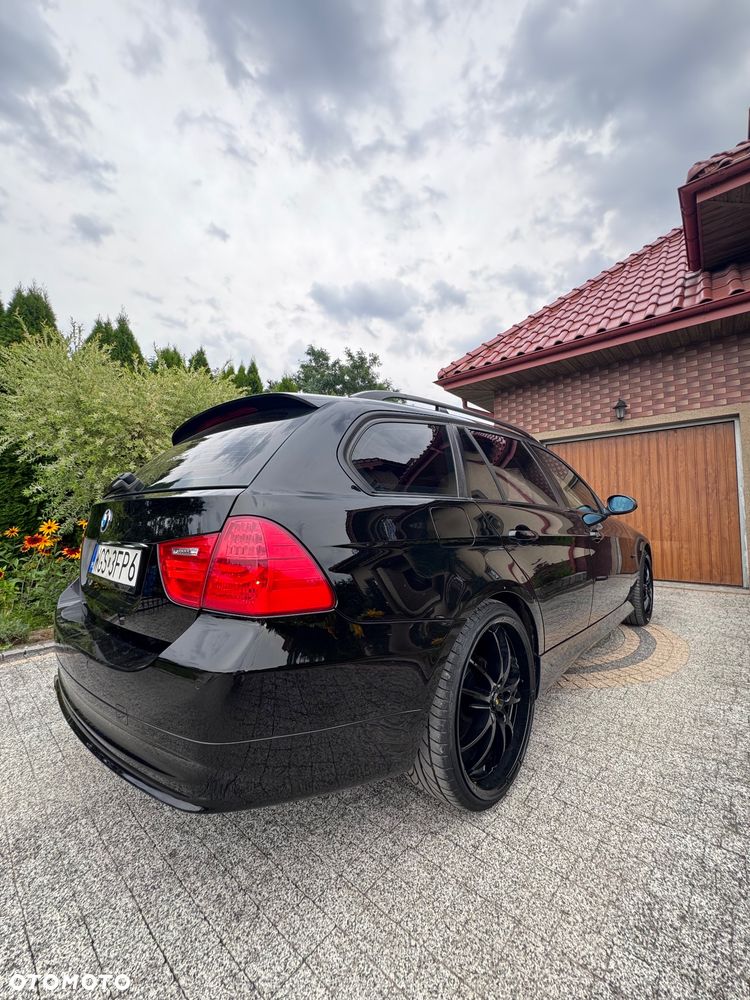 BMW Seria 3 320d - 3