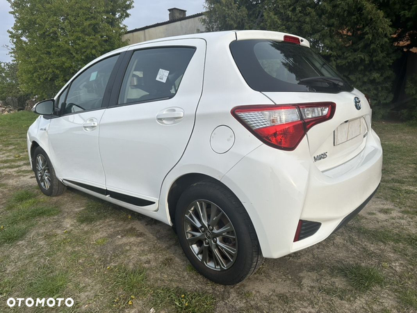 Toyota Yaris Hybrid 1.5 VVT-i Luxe