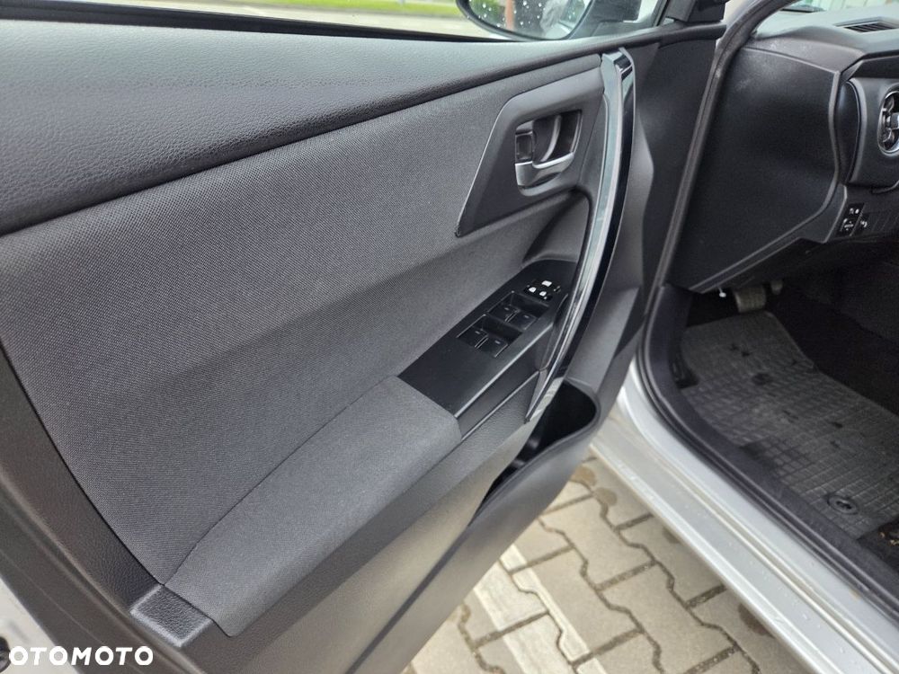 Toyota Auris - 10