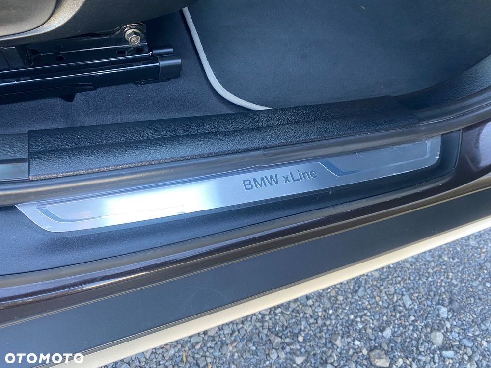 BMW X1 sDrive18d xLine - 14