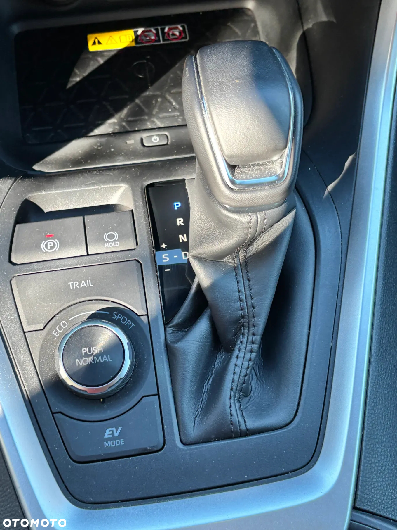 Toyota RAV4 2.5 Hybrid Comfort 4x4 - 11