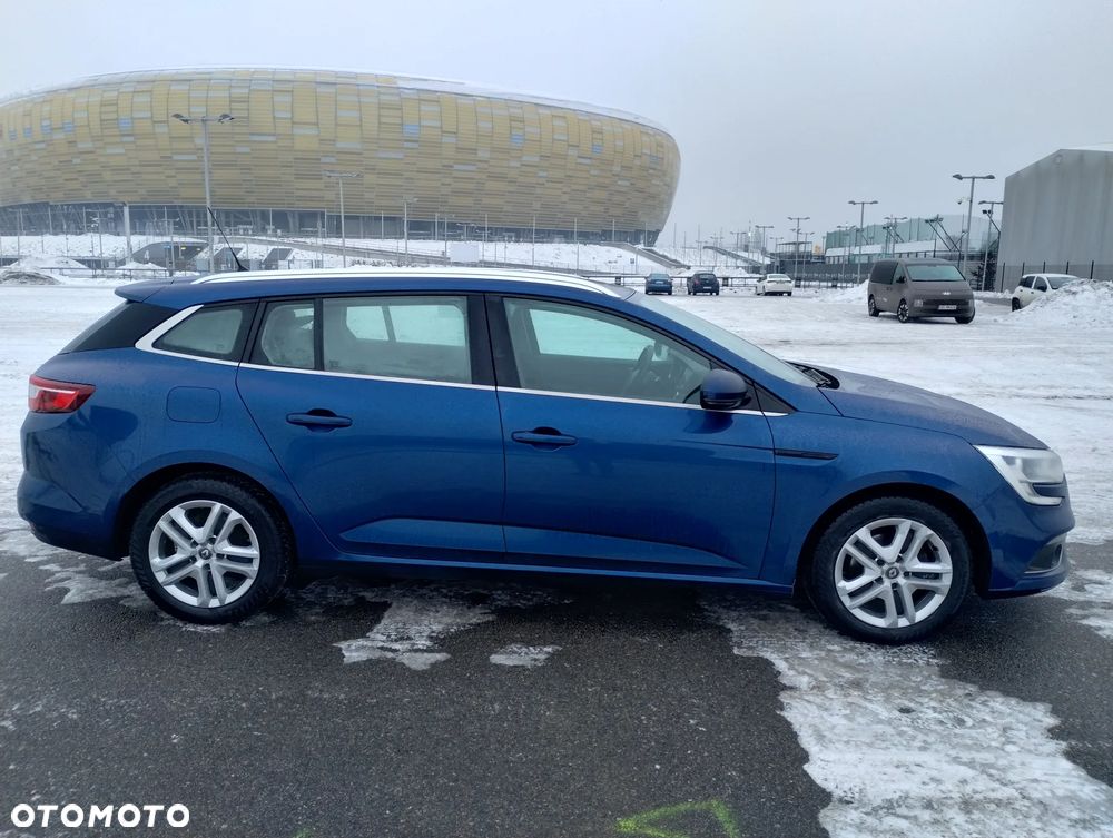 Renault Megane 1.5 Blue dCi Zen - 6