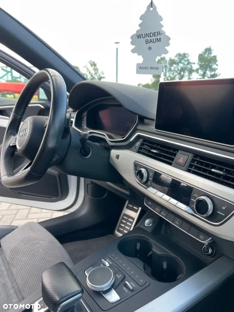 Audi A4 Avant 3.0 TDI quattro tiptronic - 11