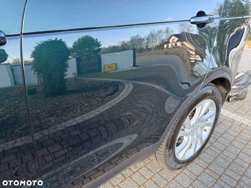 Land Rover Discovery 3.0 TD6 HSE - 32