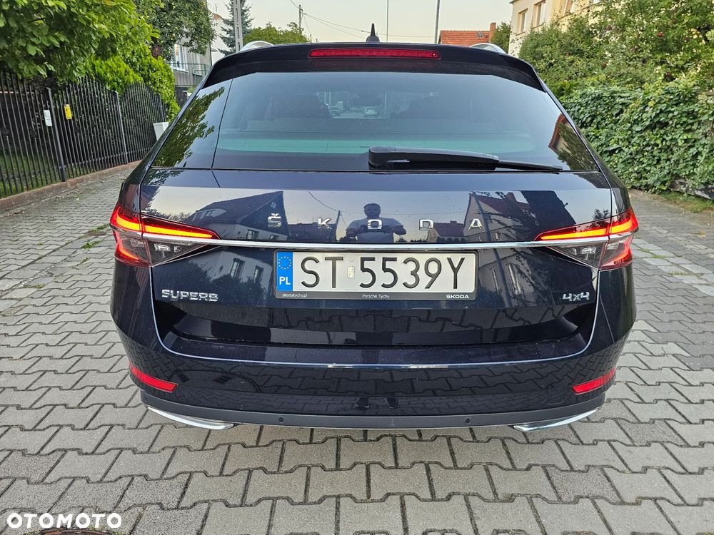 Skoda Superb 2.0 TDI 4x4 DSG L&K - 4