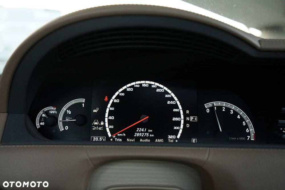 Mercedes-Benz CL 500 4-Matic BlueEff - 14