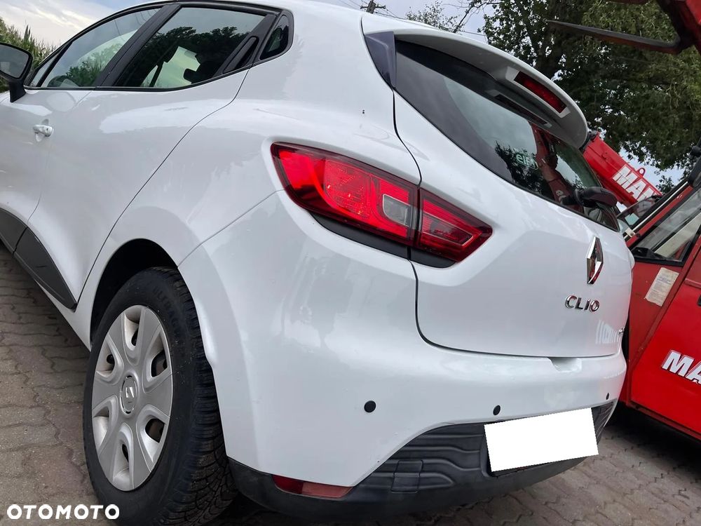 Renault Clio dCi 75 Stop & Start Expression - 28