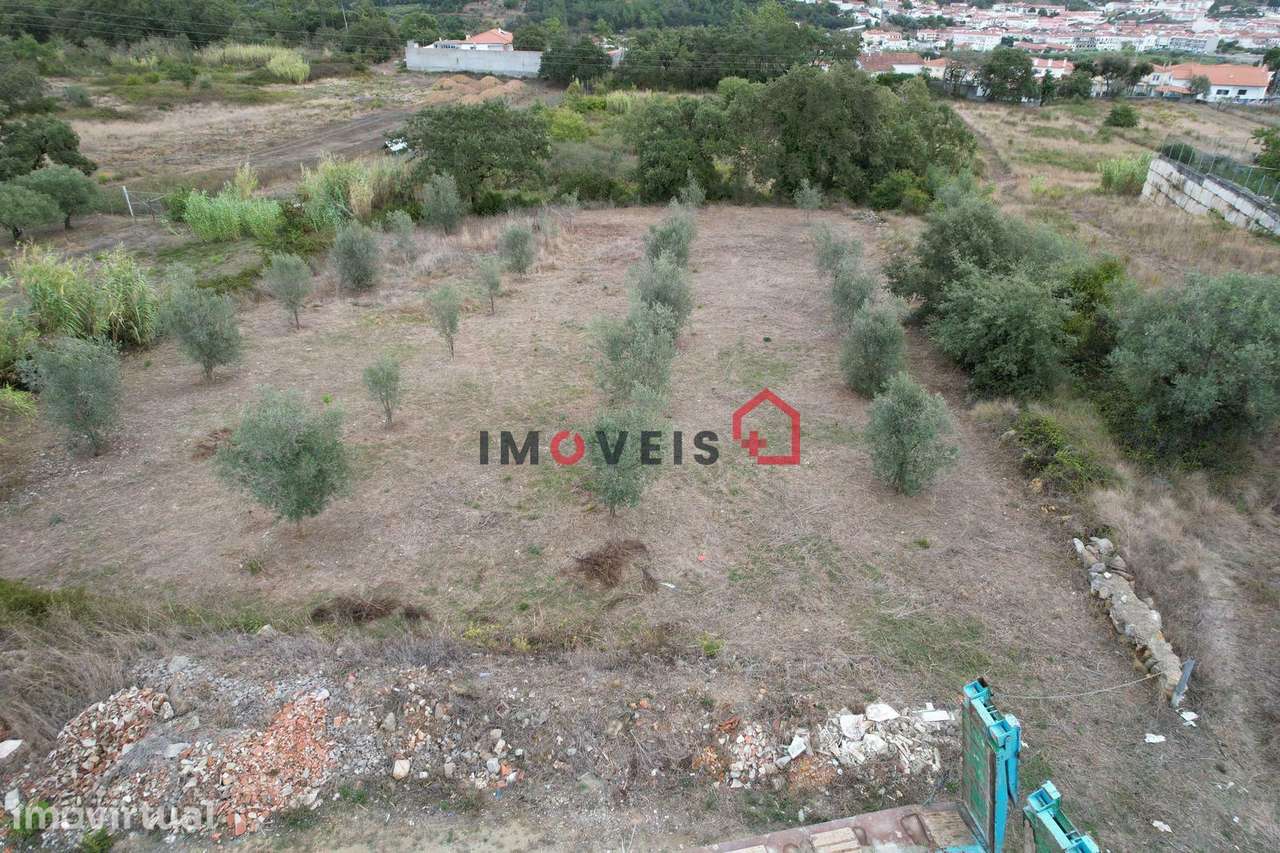 Terreno com 1720 m² - Grande imagem: 3/7