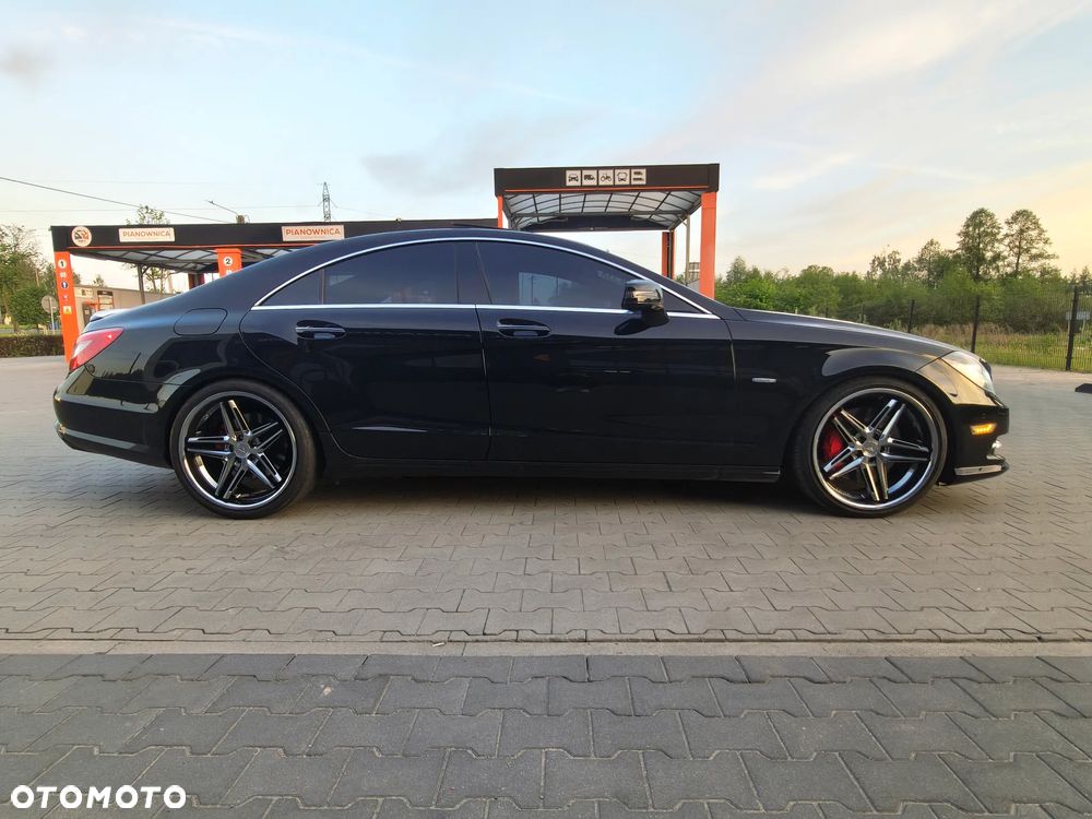 Mercedes-Benz CLS 500 4-Matic BlueEff - 7